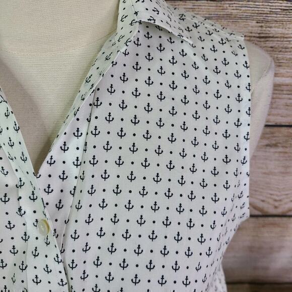 Talbots Women’s Nautical Anchor Print Sleeveless Shirt Size 4 Petite - Picture 2 of 5